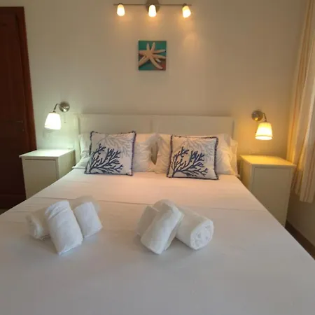 Blue Coralline Apartment